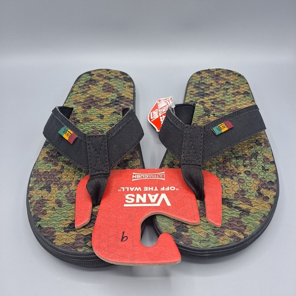 NEW Vans Camo La Costa Life UltraCush Rasta Black/Camo Sandals Shoe Size 9
